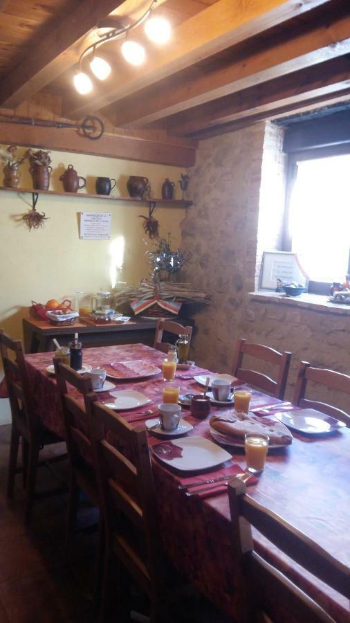 Casa Rural Calle Real Bed & Breakfast Torremocha de Ayllon Exterior photo